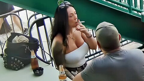 Candid Sexy Smoking Woman 747