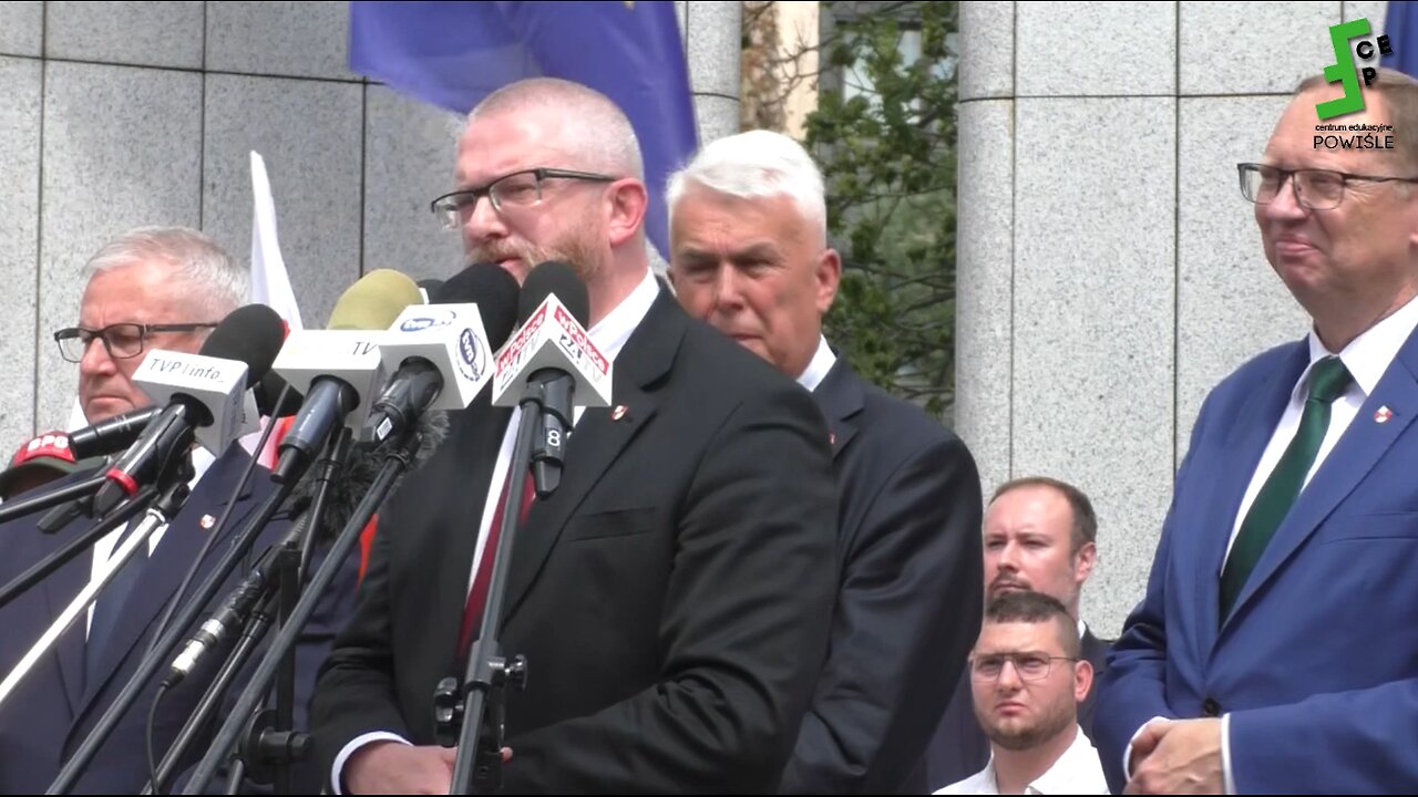 Grzegorz BRAUN: Żydzi kłamią - oszczerstwa na temat Polski! Konferencja Prasowa podSejmem 23.07.2025