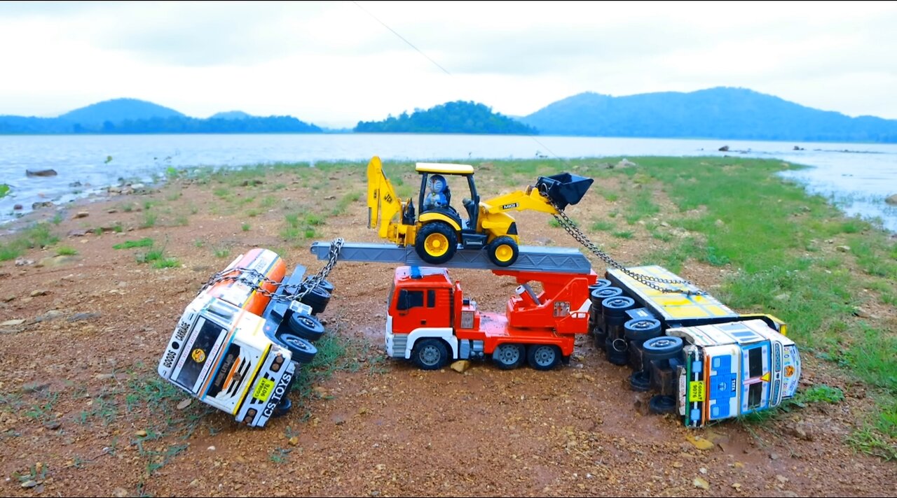 JCB, Track All Toys Video