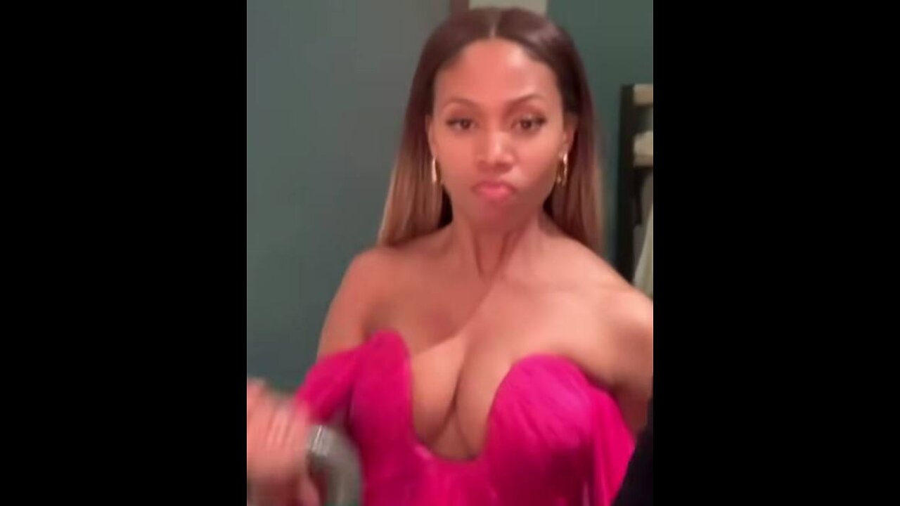 Nicole Beharie : Dance Wit Me