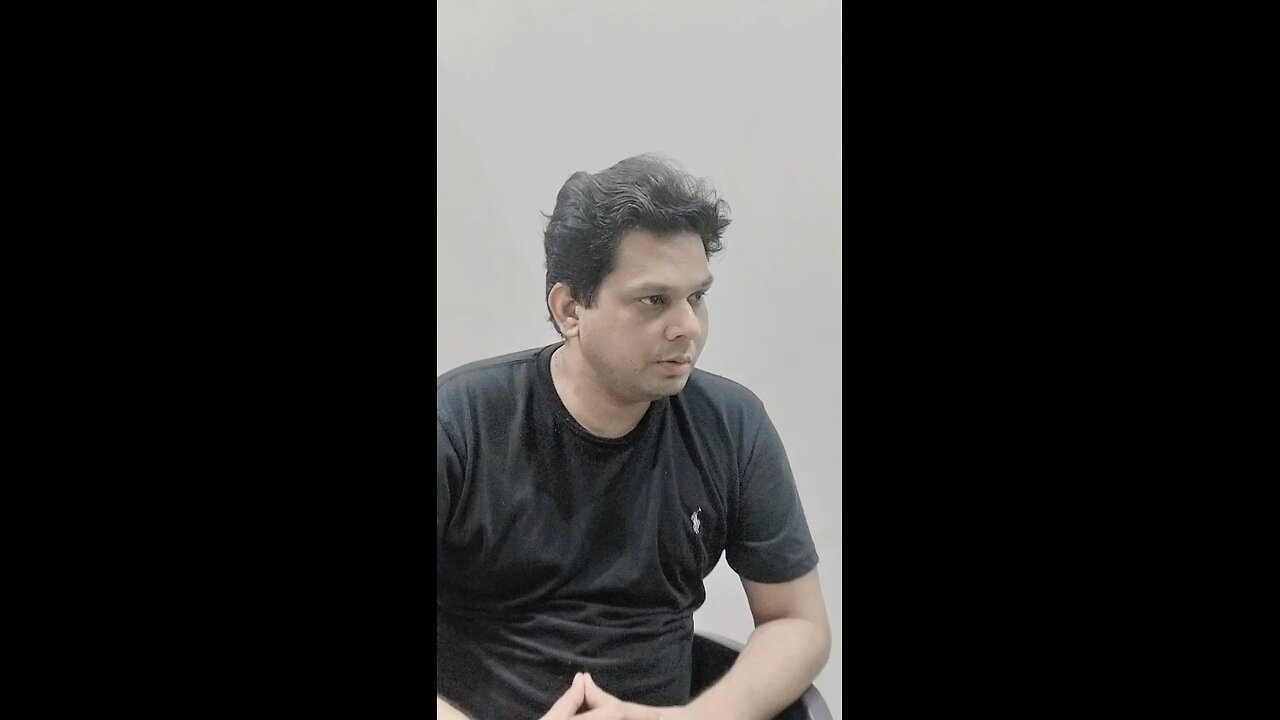 zra Zra Samait kr Banya Hai Khud KO