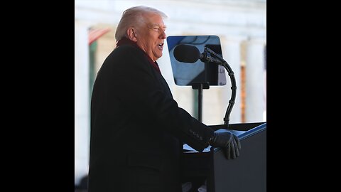 Trump: "Vi a Rusia celebrando el Día de la Victoria y pensé que también debemos tenerlo"