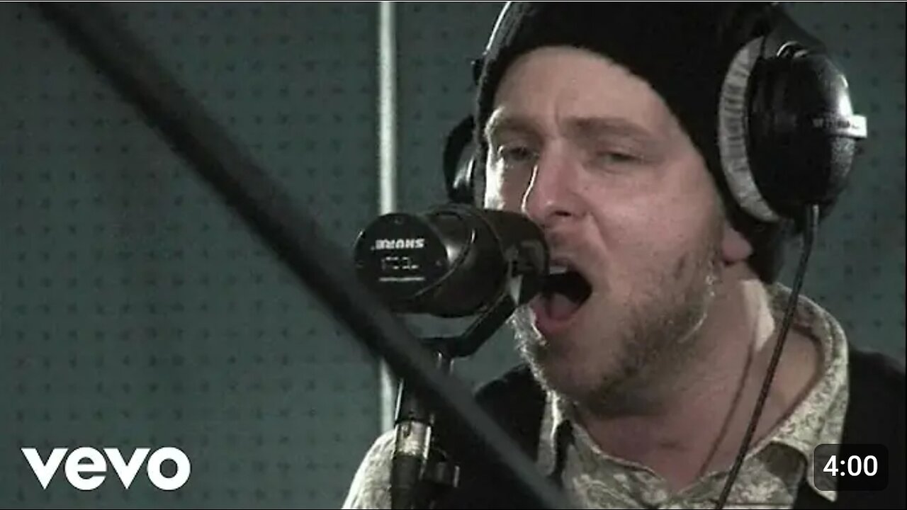 OneRepublic - All The Right Moves (Official Music Video)