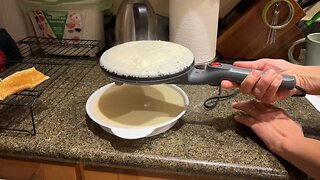 Moss & Stone Electric Crepe Maker 8 Inch, Portable Crepe Maker & Hot Plate