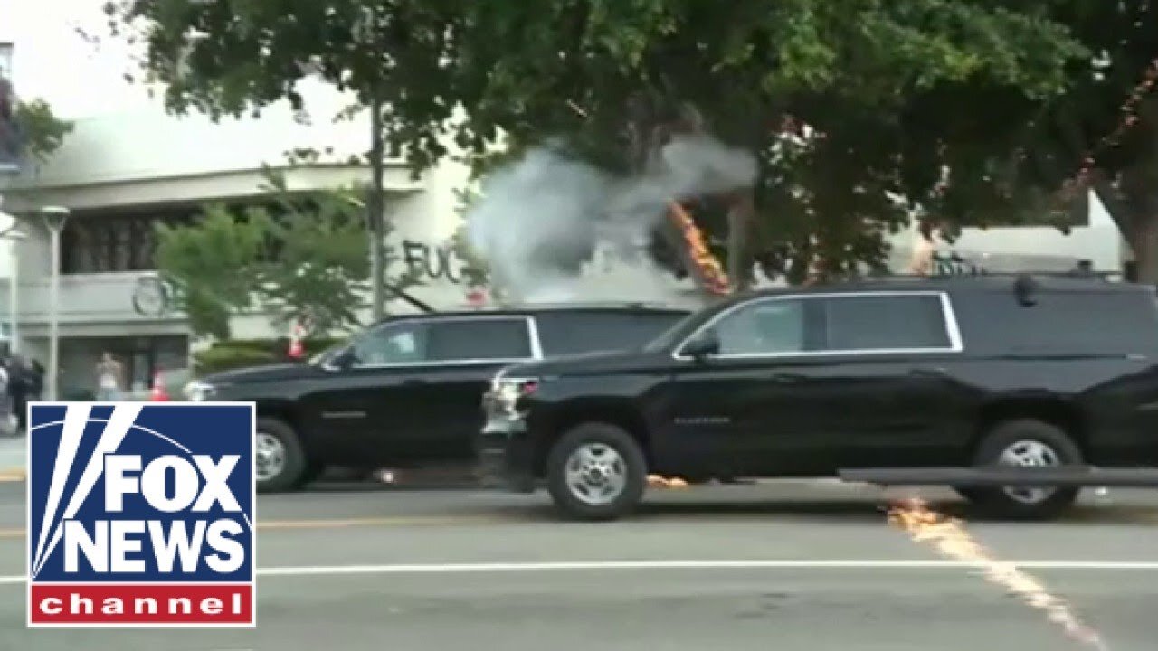 Fox News crew captures anti-ICE rioters hurling firecrackers