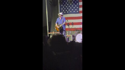 Pat Green- Songs about Texas live- Paris TX