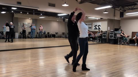Two Step @ Studio 22 with Jim Weber 20250508 220009913