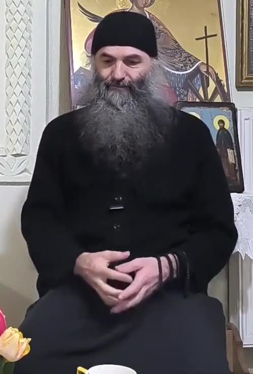 Ereticul Ecumenist Pimen Vlad Hulitor,Schismatic,Apostat,Antihrist,Batjocoritor al Semnului Sv.Cruci