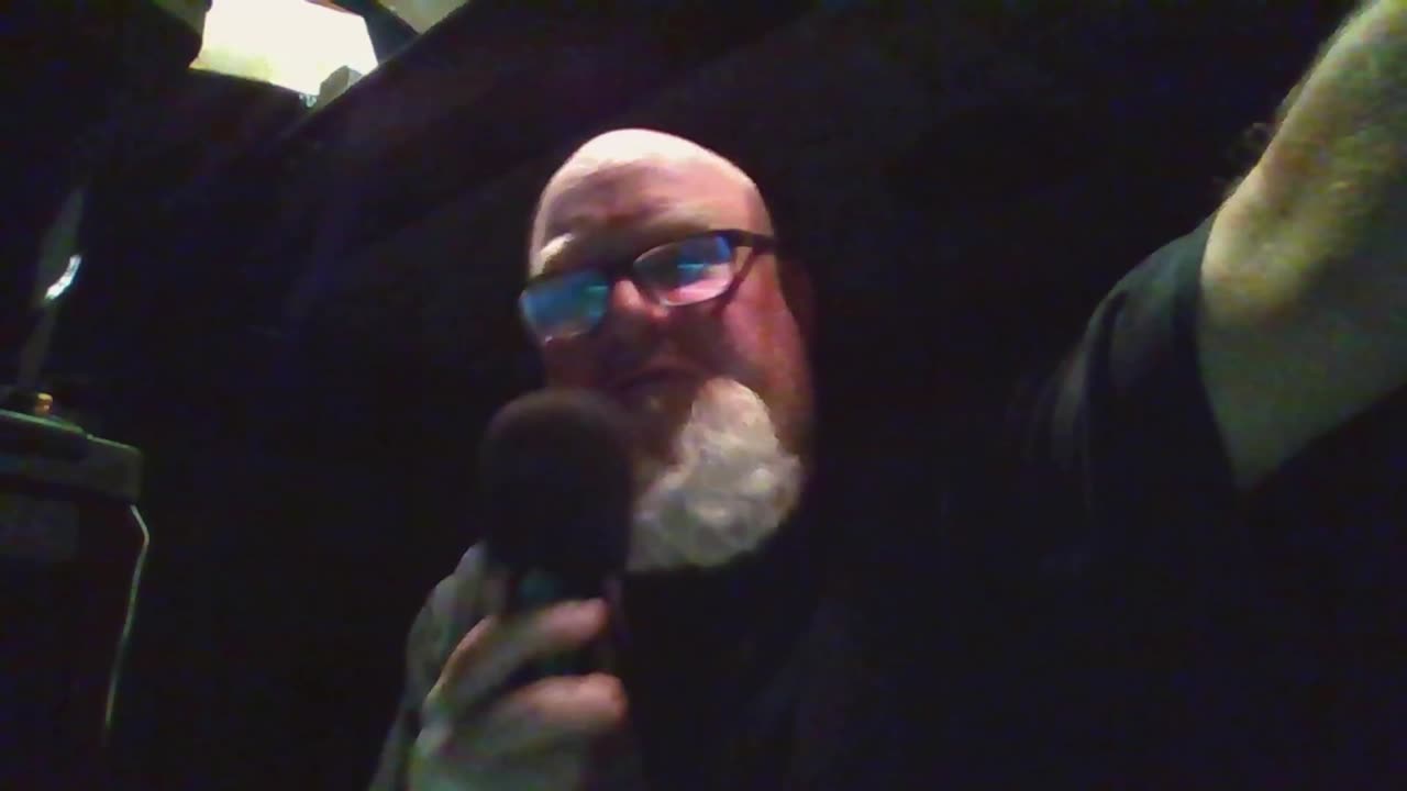 Debating lefties and Last Sunday's Livestream