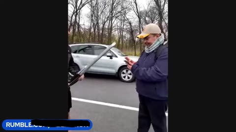 😱👊 Ramy El-Daly of OBL Nation aka Basuraglobal assaults/pours milk on predator then LETS HIM LEAVE W