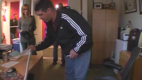 Sal Dumps Confetti On Gary - 2006