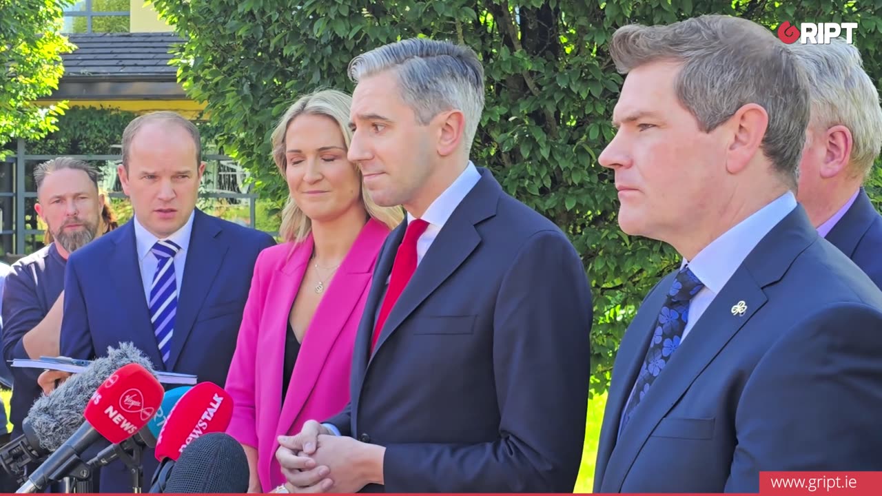 Simon Harris attacks Elon Musk for supporting Conor McGregor.
