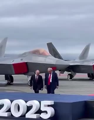 The fact Trump had a B-2 Stealth Bomber fly DIRECTLY OVER Putin’s head