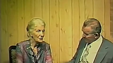 Frau Van Tonningen with Jakob Prinz in Dutch (1983)