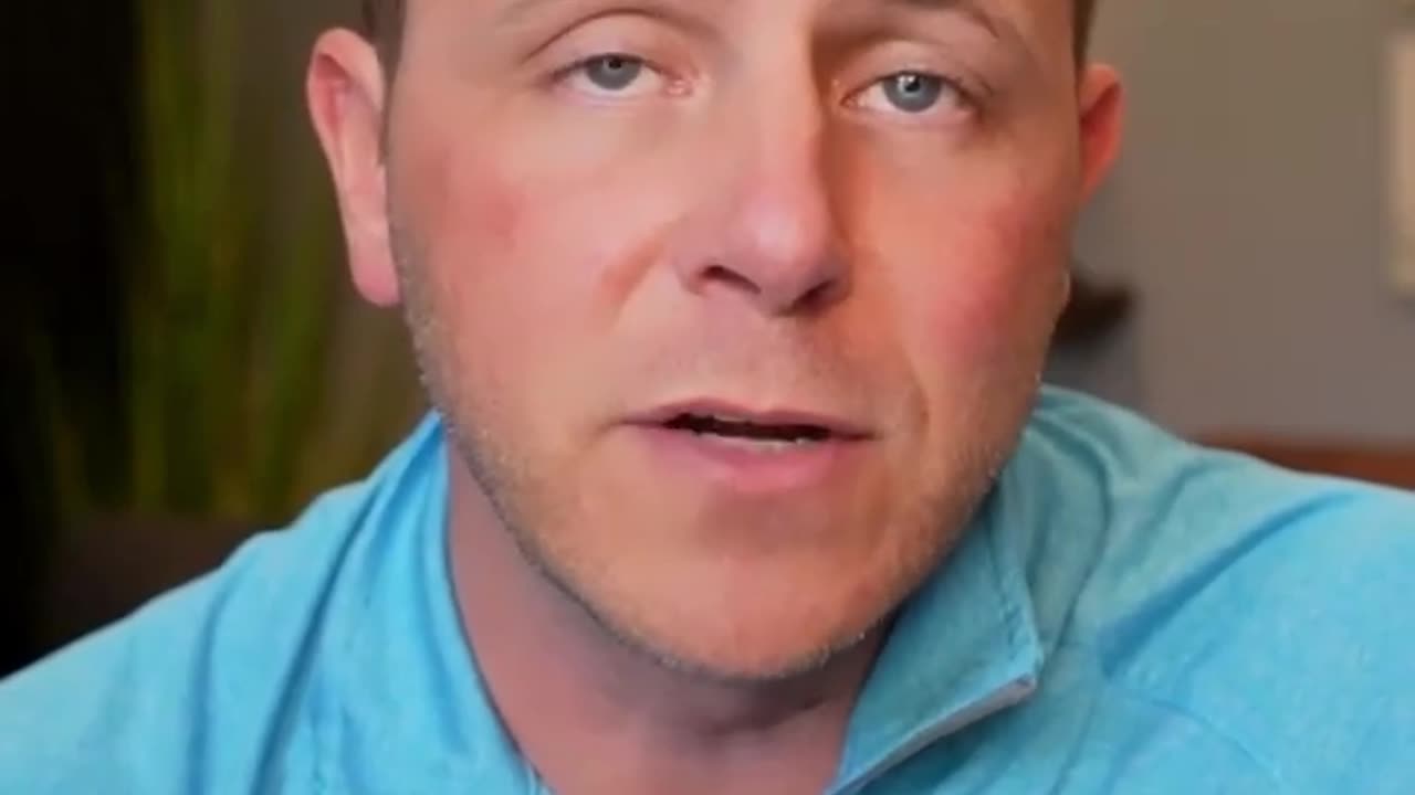 Chase Huges Official - The superpower of genuiune confidence