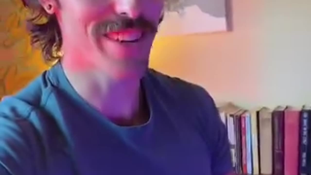 ian Carroll ~ Gale an Peep her art