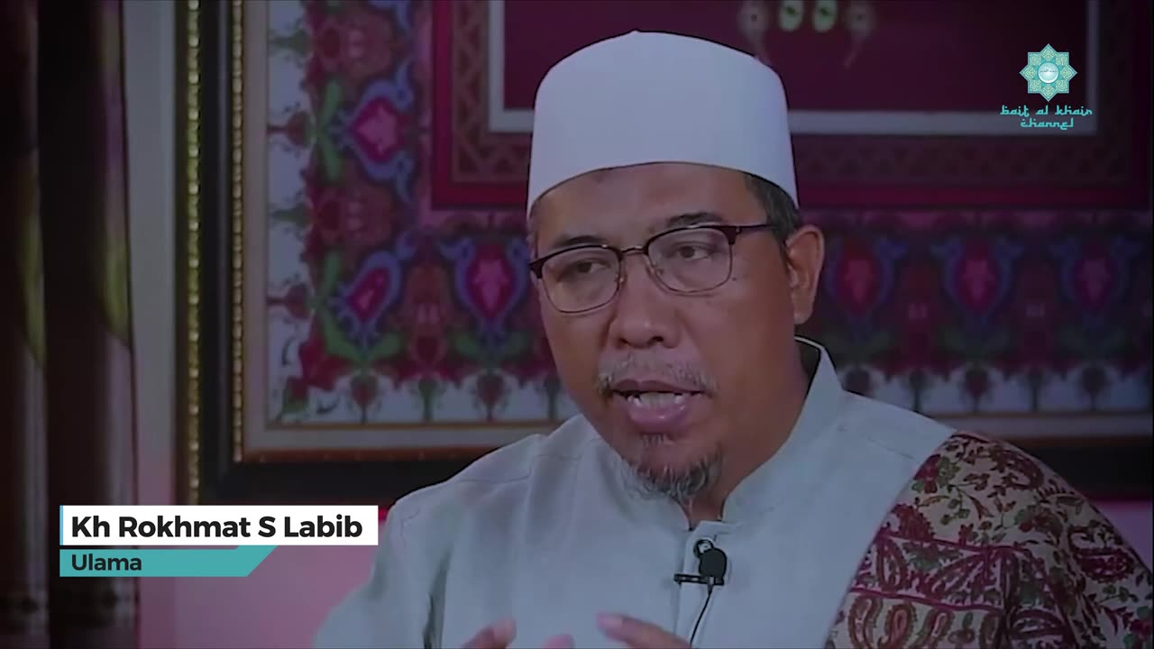 CIRI-CIRI ORANG MUNAFIK