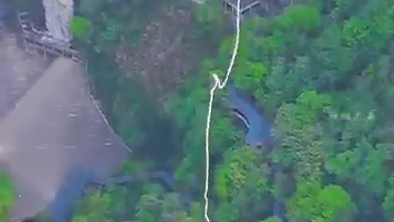World’s Scariest Bungee Jump! 😱🌉
