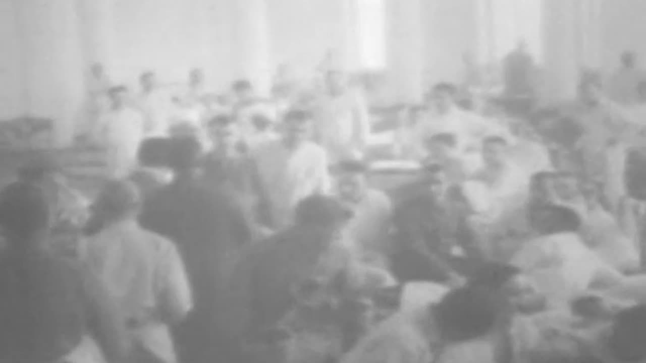 [STOCK NEWSREEL EXCERPTS] - [STOCK NEWSREEL EXCERPTS] - cbs-cbswwi-439