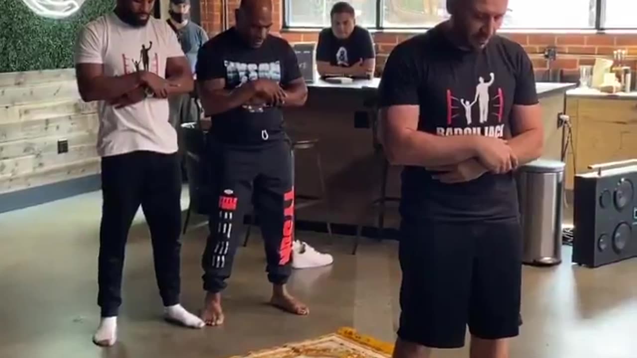 Legendary boxer Mike Tyson was seen praying.