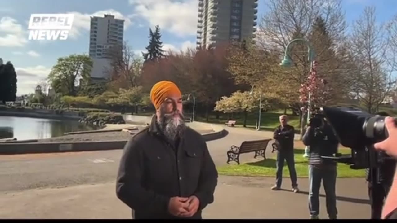 Kat Kanada caught up with Jagmeet Singh in Nanaimo to ask him why he refused to answer questions