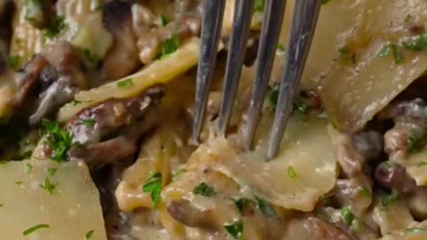 Three-Fungi Alfredo Rigatoni