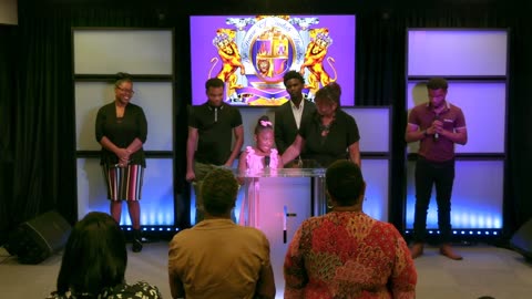 Sunday Morning Worship!