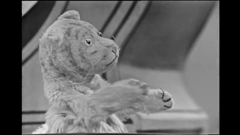 Bill Plays! Mister Rogers Neighborhood - Season 1, Episode 1