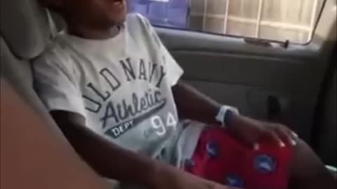 "जब बीवी बोले घर में भूत है... 😳👻"