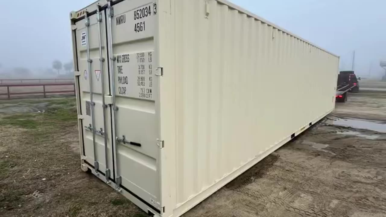 Smooth… kinda! 😅| USA Containers