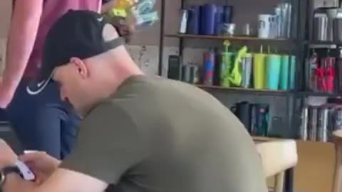 Diversity robs store