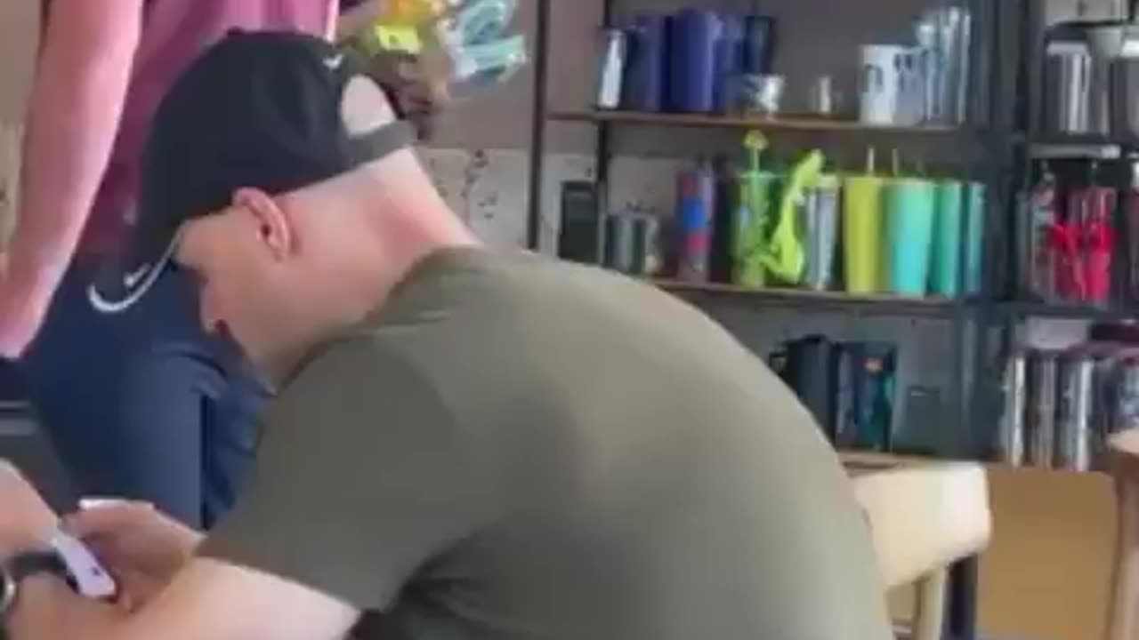 Diversity robs store