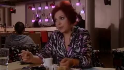 Εργαζόμενη γυναίκα S01E07 - Η αρχισυντάκτρια