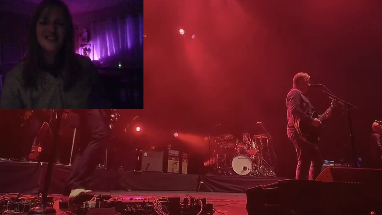 Born to Hula Radio Show #252 AGAIN - MUSIC FOR FAT RACISTS LIKE US!