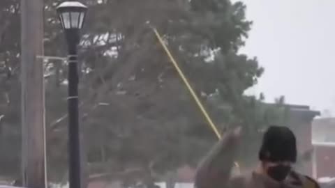 ICE Agents Pepper Spray Rioters In Minneapolis Somali Neighborhood