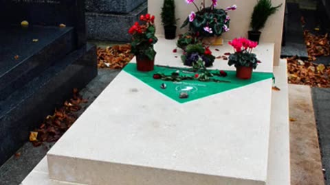 FAMOUS GRAVES - VOL. 599: JEAN PAUL SARTRE