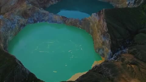 🇮🇩 Kelimutu Volcano, Flores Island, Indonesia