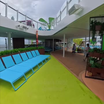 Discover Relaxing Benches & Cantina Fresca Bar at Star of the Seas Deck 15!