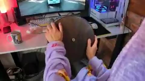 Viral: How NOT to mod a gaming wheel.