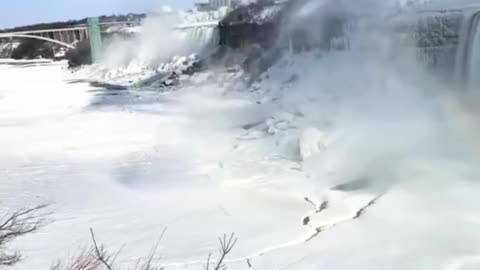 Extreme cold freezes iconic Niagara Falls