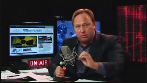 David Icke on The Alex Jones Show - Cosmic Vampires Perverse Masonic Initiations of The Nwo