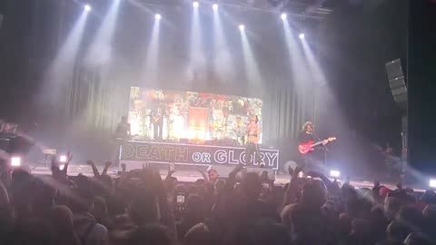 Palaye royale ( live)