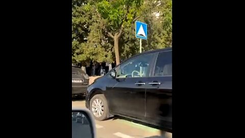 ტელეგრამი. პაკისტანელი და არაბი მიგრანტების ჯოგი თბილისში. 25. 06. 2025