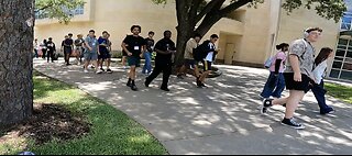 University of Houston: Preaching Jesus, Passing Out Gospel Tracts, One Student Encourages Me