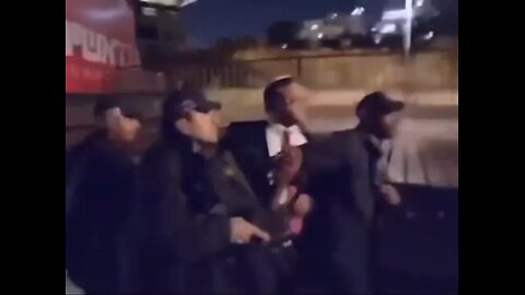 🌪 THROWBACK: Ben-Gvir brandishes hand gun, orders police