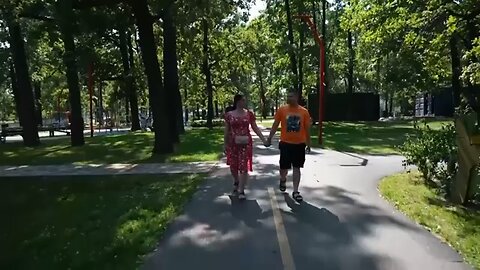 After 3 years in Russian captivity, Ukrainian soldier proposes to woman who waited for him