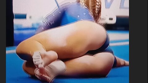 Spectacular gymnastics floor highlight