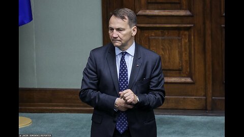 Sikorski: Putin obudził giganta, a teraz Europa będzie wydawać na obronę.