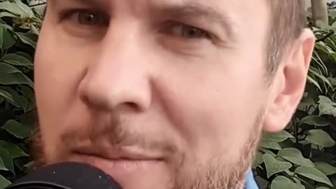 1 SLOVO TI ZVÝŠÍ RESPEKT