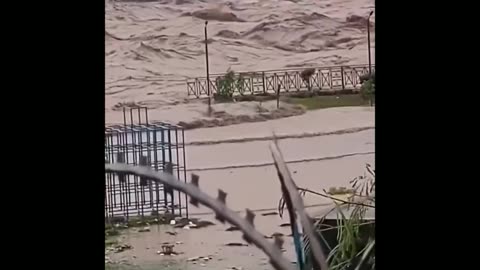 Water level in Tawi River again rising today following heavy rain at Maharaja Hari Singh park